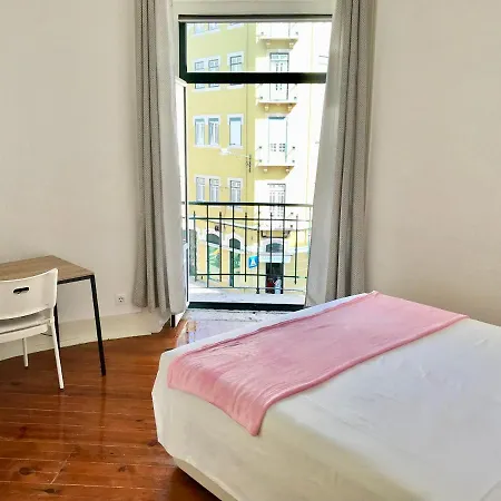 Konukevi Ipanema Bedroom Lisboa